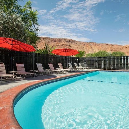 Hotel Sun Outdoors Moab Downtown Exterior foto